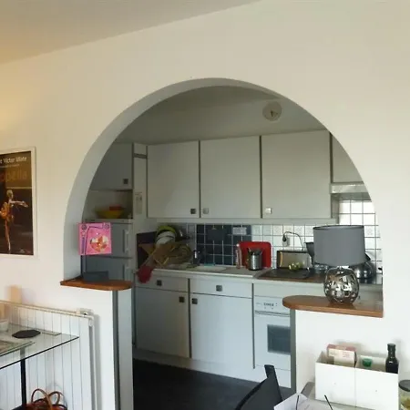 Apartment Atelier D'artiste Au Coeur De Royan
